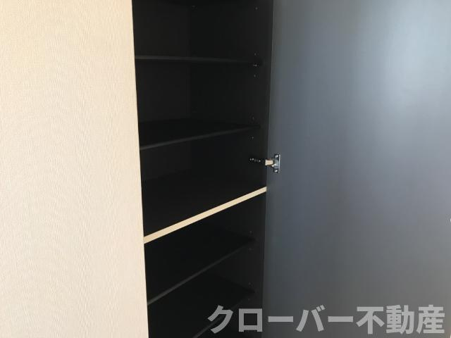 シエルエトワールの収納|靴箱