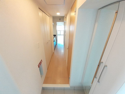 【玄関】 | プレミアム　天久 | きれいな玄関です
