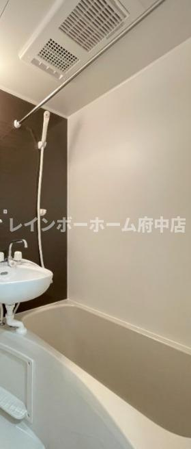 コンフォート千歳烏山の浴室