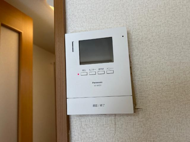 ラフィーヌ上野田Ⅱの内装|カメラ付インターホン