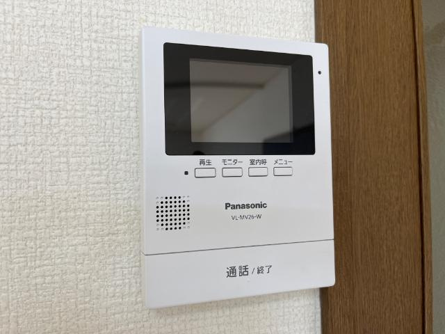 エスポワールＪＵＮ２番館の内装|カメラ付インターホン