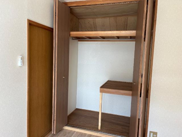 エスポワールＪＵＮ２番館の収納|クローゼット