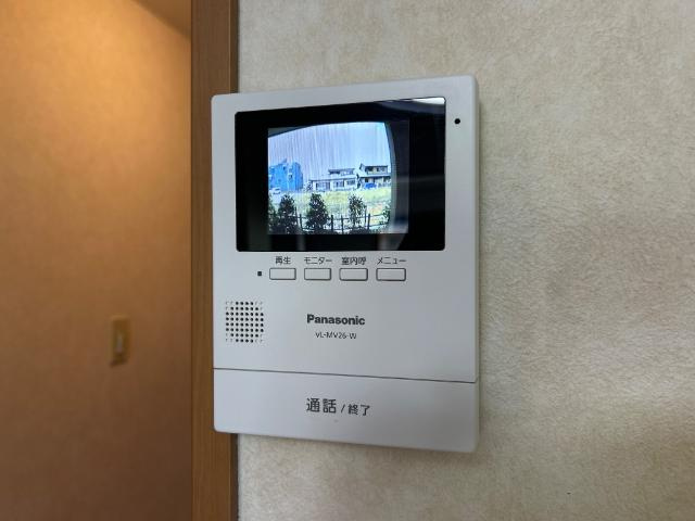 プリヴェールの内装|カメラ付インターホン