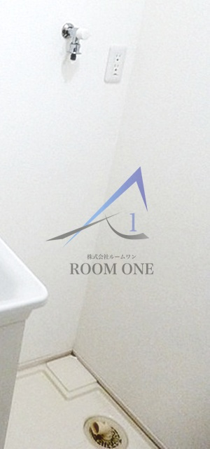 ブランドール弐番館 の設備|洗濯機置場です。