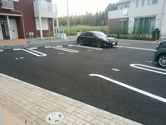 PetitReposer　Aの駐車場