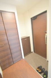 Mayfair田町Premiumの玄関