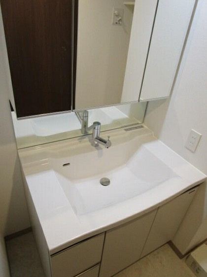 【独立洗面台】