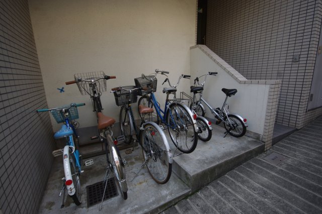 【駐車場】
