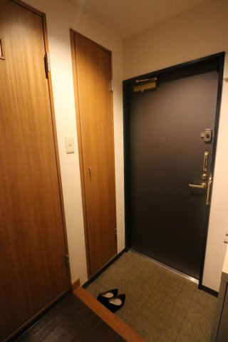 【玄関】