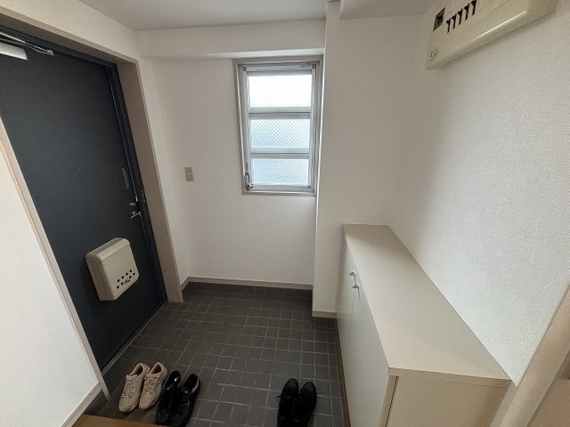 メゾンヴェールの玄関