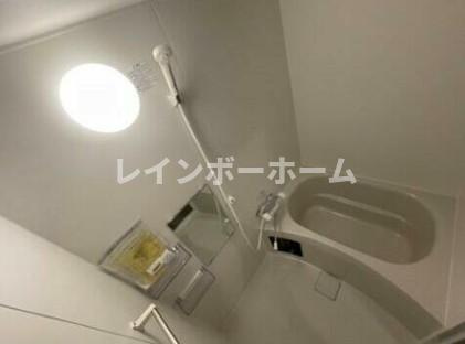 ジーメゾン東鎌ケ谷【仲介手数料：50％OFF】対象物件！の浴室|コンパクトで使いやすいお風呂です