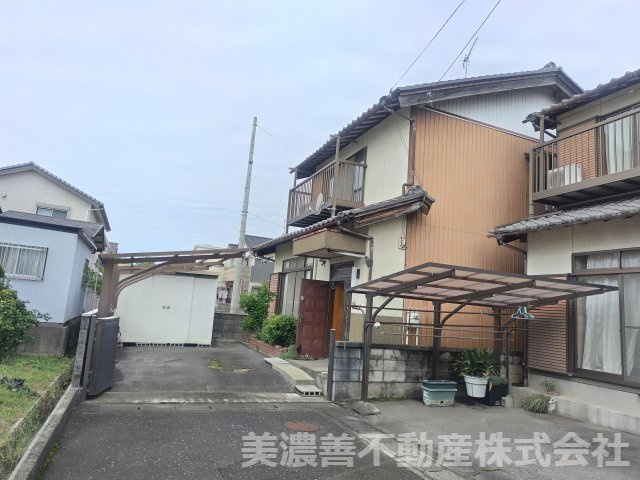 ６７３１２　岐阜市南鶉中古戸建の外観