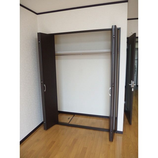 アムール 新河岸の収納
