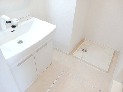 【洗面所】 | フェリチタカーサ　Ⅰ | 使いやすい洗面所です