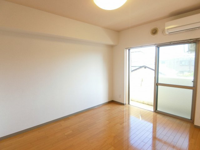 【洋室】 | トレセリア暁町(トレセリアアカツキチョウ)