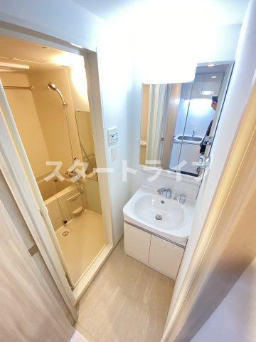 大阪市淀川区西三国４丁目の賃貸マンションの洗面所