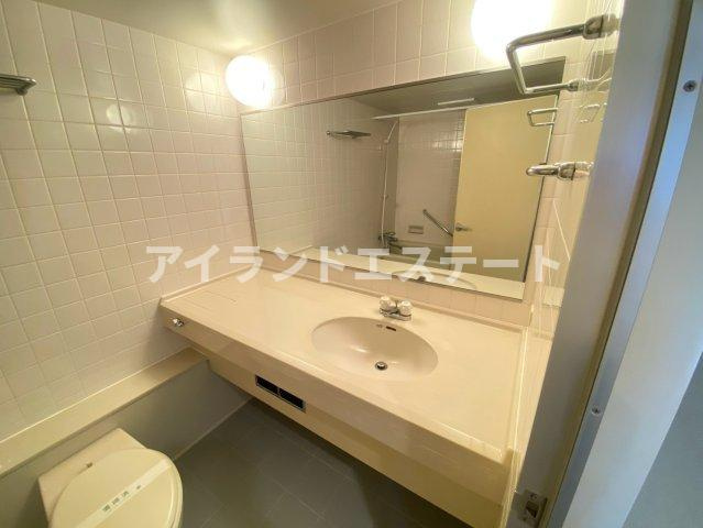 LANAI　COZY　1271　駅近　角部屋　オートロックの洗面所