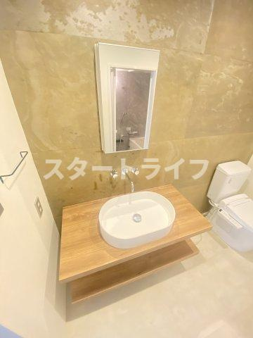 大阪市淀川区西中島４丁目の賃貸マンションの洗面所