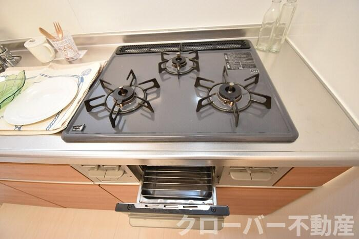 ウルス カンパーニュのキッチン|ガスコンロ