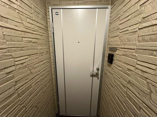 RIZEST　Kオークスの玄関