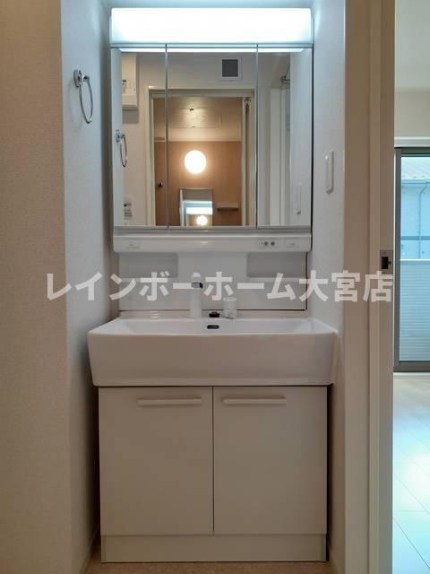 ボヌール梅田　Ⅱ　の独立洗面台