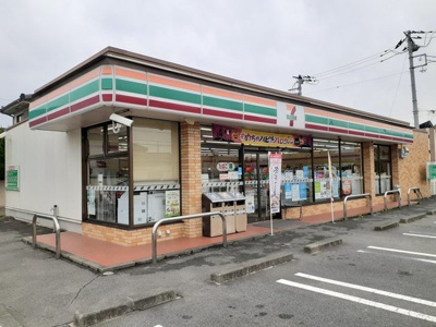 【周辺】 | セントラル　スクエア | セブンイレブン玉穂若宮北店まで1400m