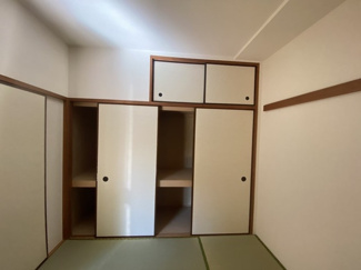 【寝室】 | フィール野川A