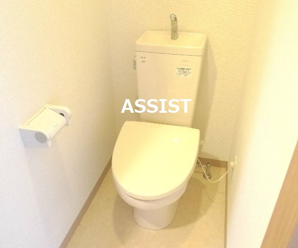 カーサ　カーロの内装|写真：設備同仕様の別物件です