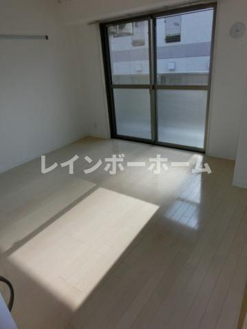 アーク船橋の居間・リビング