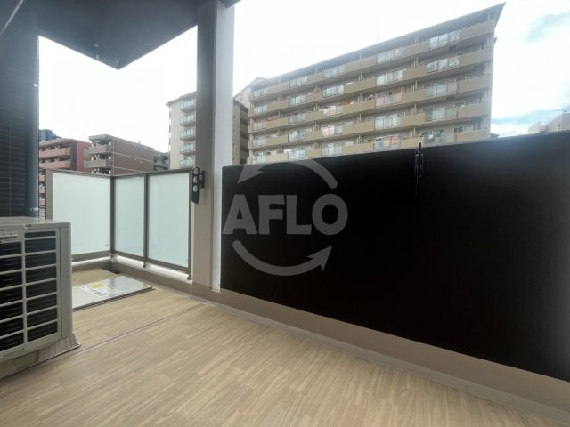 ミラージュパレス新梅田Cieloのバルコニー