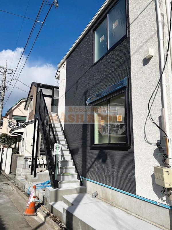 ライフ・コート鷺宮IIの外観