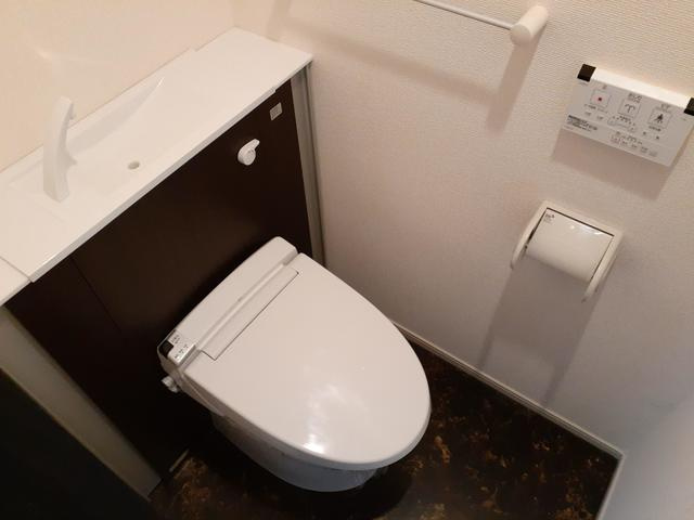 【トイレ】 | カーネ　プレッソ