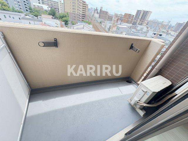 プラ・ディオ森小路セレニテのバルコニー