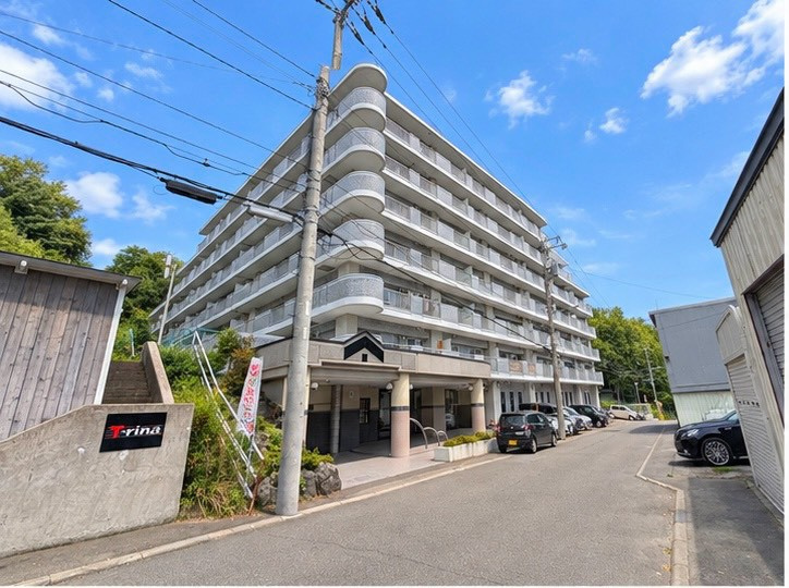 グリーンヒル里塚の外観