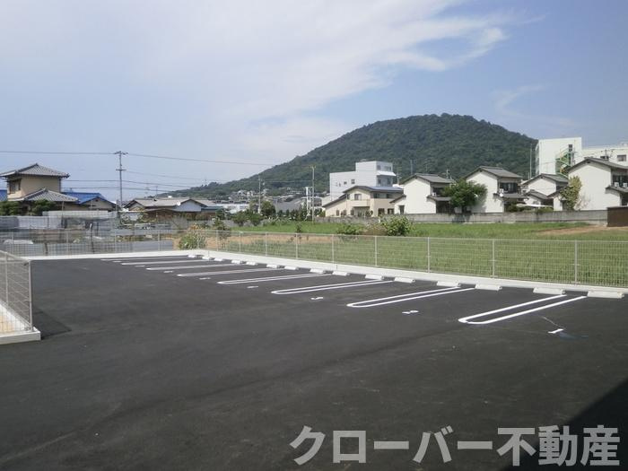 コーヨーハイツⅢ B棟の駐車場|駐車場