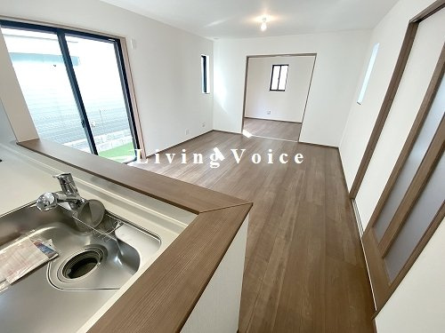【仲介手数料０円】綾瀬市綾西5丁目　新築一戸建ての居間・リビング|綾瀬市綾西5丁目　新築一戸建て