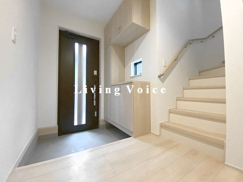 【仲介手数料０円】綾瀬市綾西5丁目　新築一戸建ての玄関|綾瀬市綾西5丁目　新築一戸建て