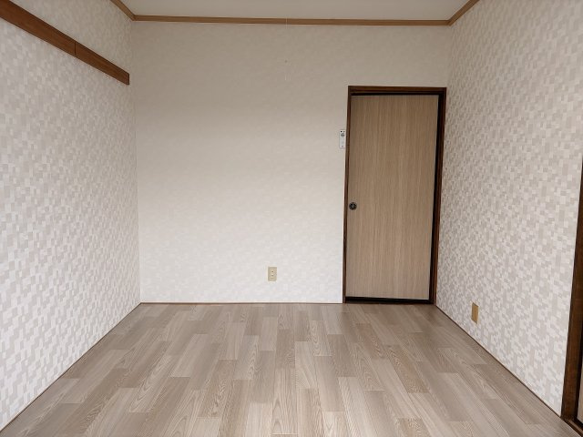 萬寿シティBの洋室