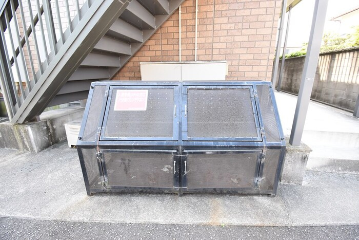 サンライクのその他共用部分|ゴミストッカー