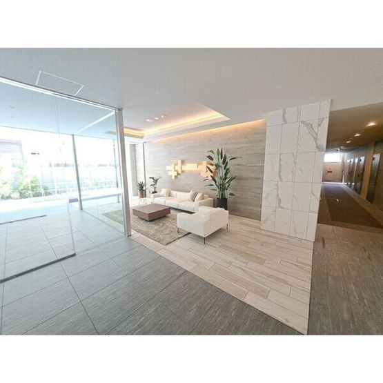 【ロビー】 | グランカーサ高井田