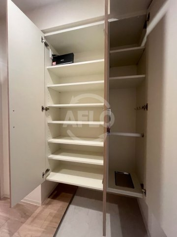 ミラージュパレス新梅田Cieloの収納