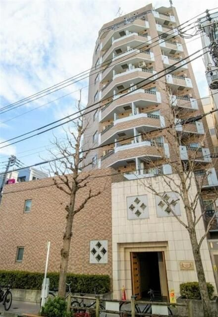 ロイヤルアメニティー西戸山の外観