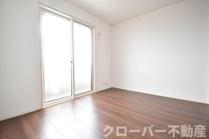 サンライズ豊益 築港町の洋室|洋室５．２帖