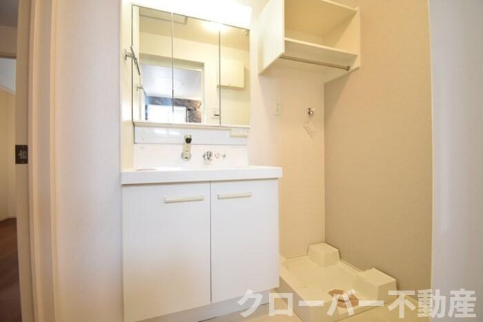 サンライズ豊益 築港町の独立洗面台|洗髪洗面化粧台