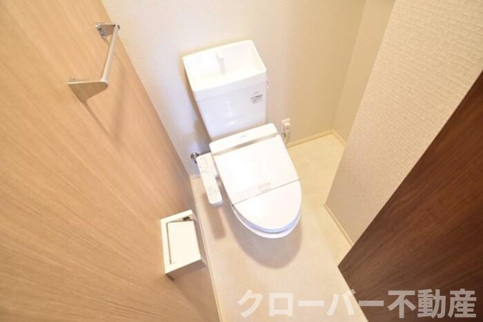 サンライズ豊益 築港町のトイレ|温水洗浄暖房便座