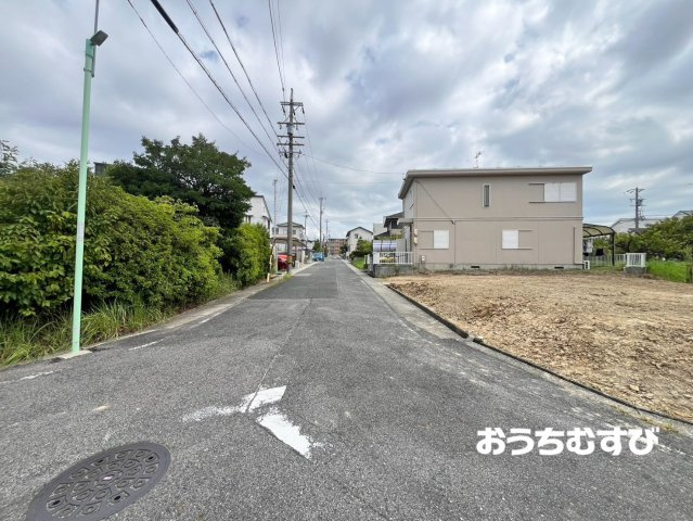 名東区貴船31001②(全2棟)の前面道路含む現地写真