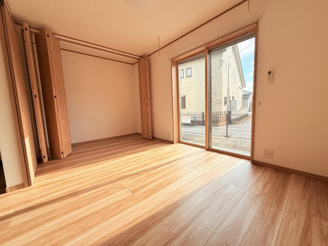 上富田町朝来アパート_ハイツyuriaの居間・リビング