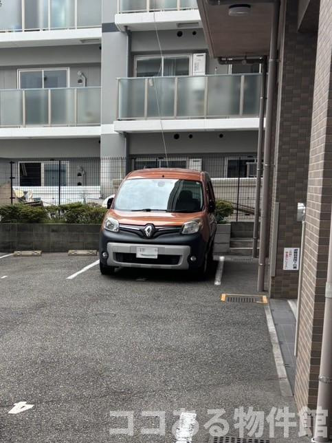 ラナップスクエア神戸ハーバープライムの駐車場