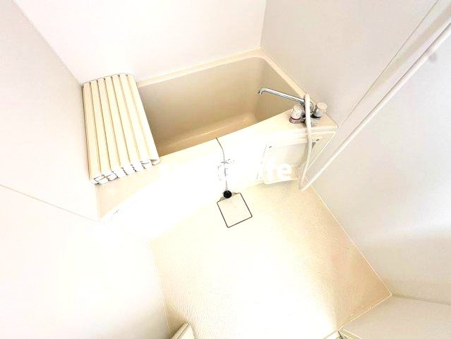 M・Mビルの浴室