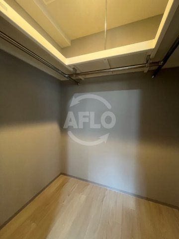 ミラージュパレス新梅田Cieloの収納